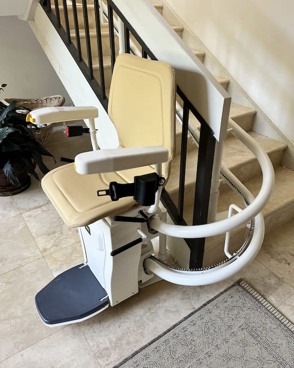 Curved stair lift installed by Florida Home Access